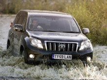 Toyota Land Cruiser 150 Prado 5-door - UK version 2010 18